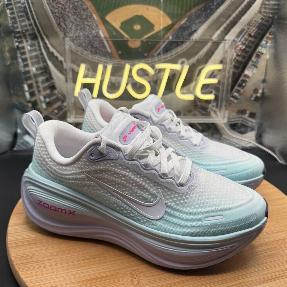 Nike Vomero Plus ‘White Glacier Blue’ (Women's) Size 5.5